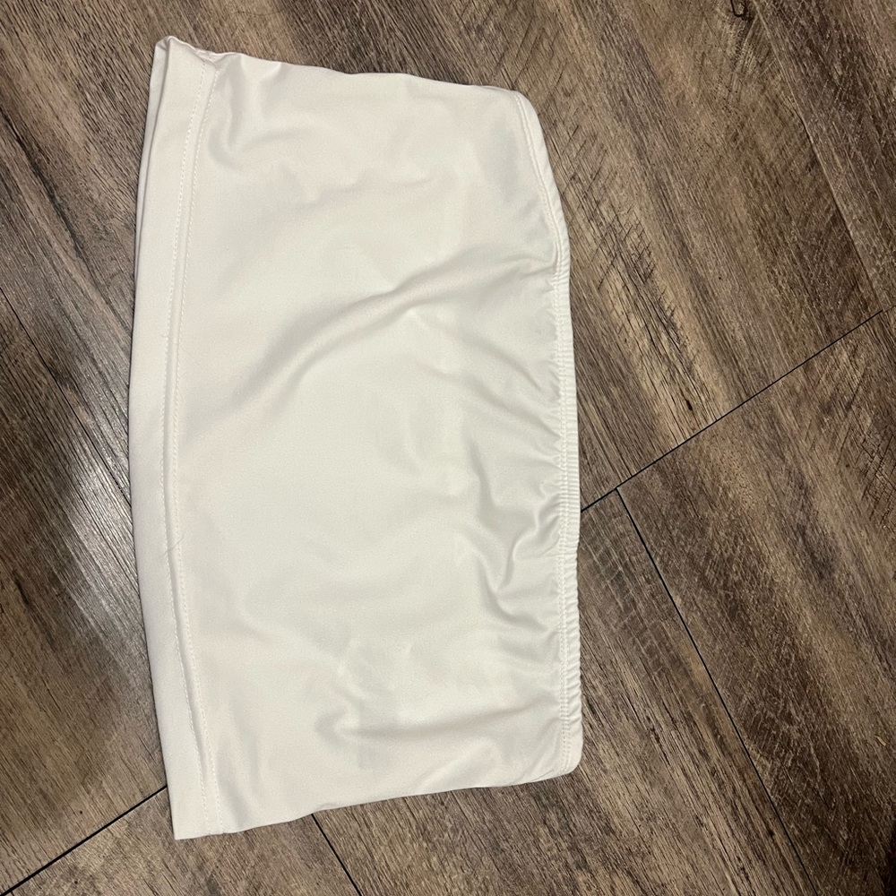 SHEIN White Strapless Top